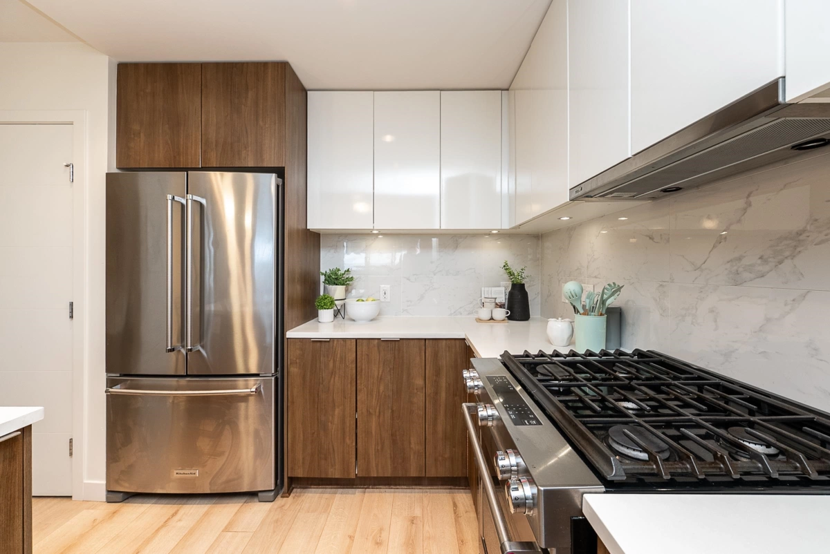 Family Room Photo of 103 2188 Madison Avenue, Burnaby, BC