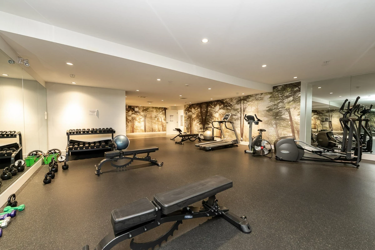 Hallway Photo of 103 2188 Madison Avenue, Burnaby, BC