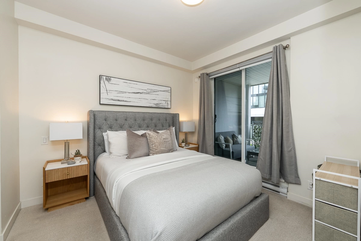 Walk-In Closet Photo of 103 2188 Madison Avenue, Burnaby, BC