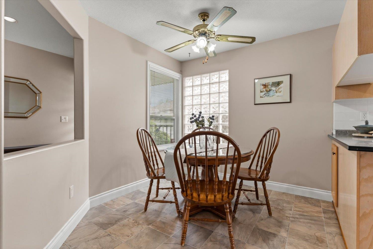 Bedroom 2 Photo of 11 3354 Horn Street, Abbotsford, BC