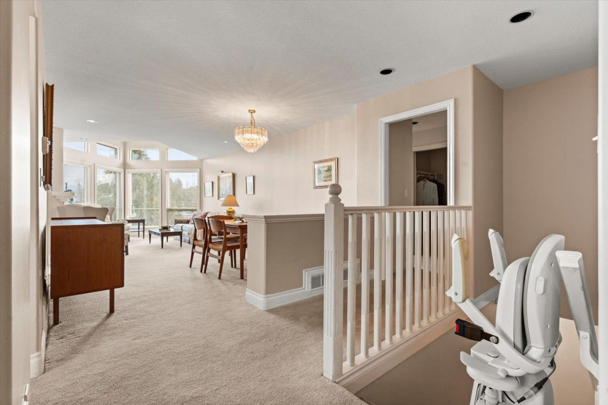 Hallway Photo of 11 3354 Horn Street, Abbotsford, BC