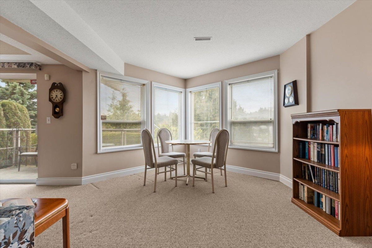 Outdoor Deck Photo of 11 3354 Horn Street, Abbotsford, BC