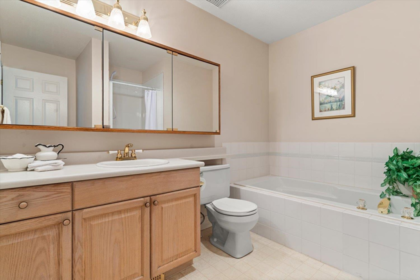 Office / Den Photo of 11 3354 Horn Street, Abbotsford, BC