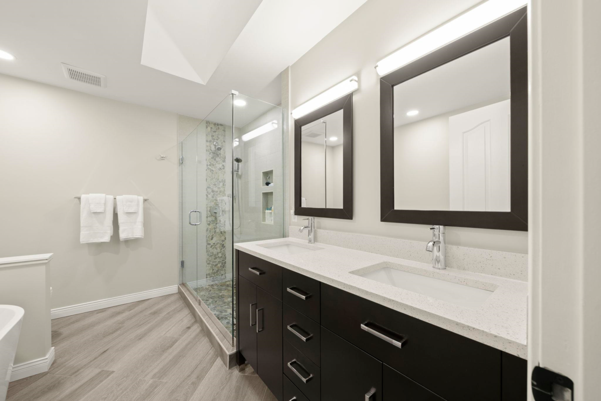 Bedroom 3 Photo of 27 1925 Indian River Crescent, North Vancouver, BC