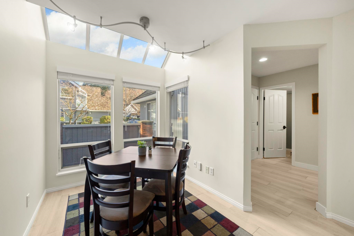 Entry Foyer Photo of 27 1925 Indian River Crescent, North Vancouver, BC