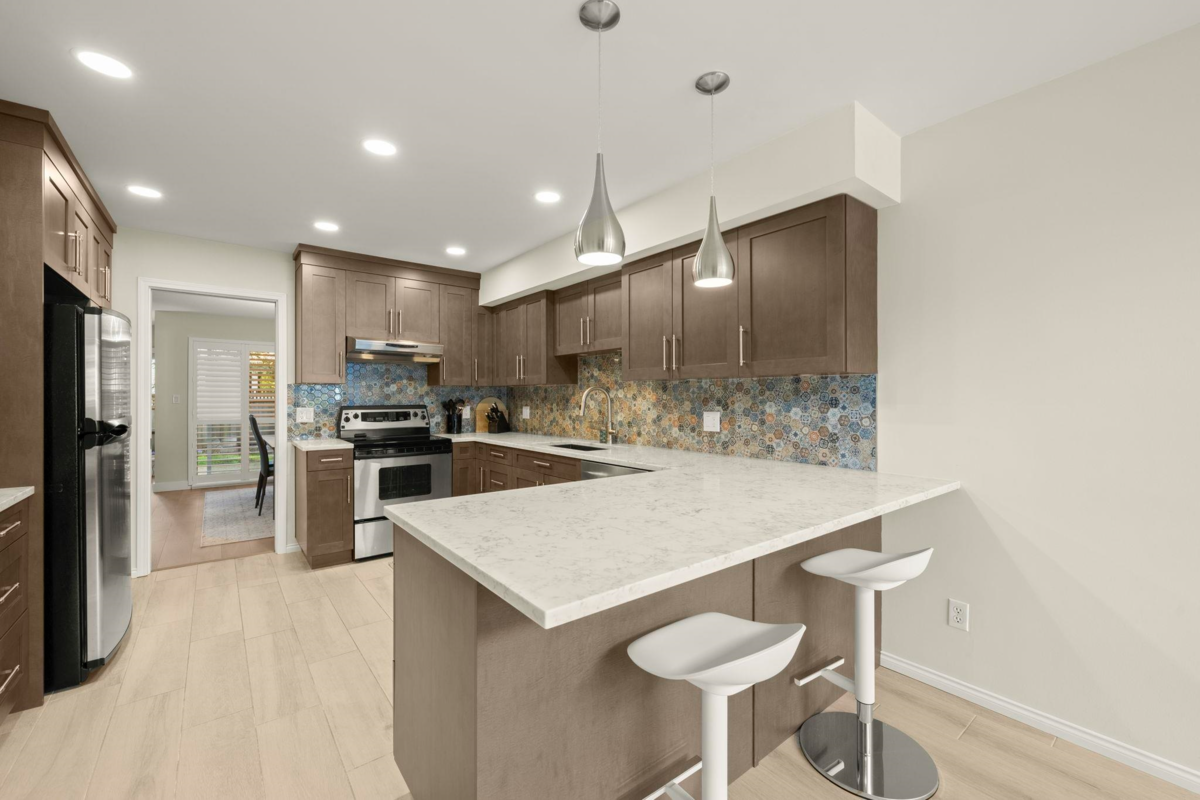 Kitchen Photo of 27 1925 Indian River Crescent, North Vancouver, BC
