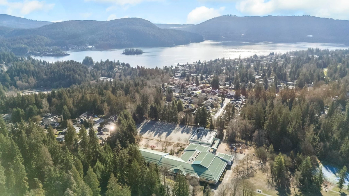 Outdoor Deck Photo of 27 1925 Indian River Crescent, North Vancouver, BC