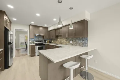 Kitchen Photo of 27 1925 Indian River Crescent, North Vancouver, BC