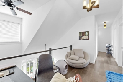Entry Foyer Photo of 34 15977 26 Avenue, Surrey, BC