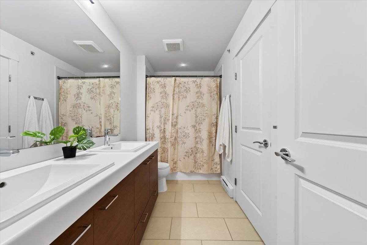 Bedroom 3 Photo of 39 3010 Riverbend Drive, Coquitlam, BC