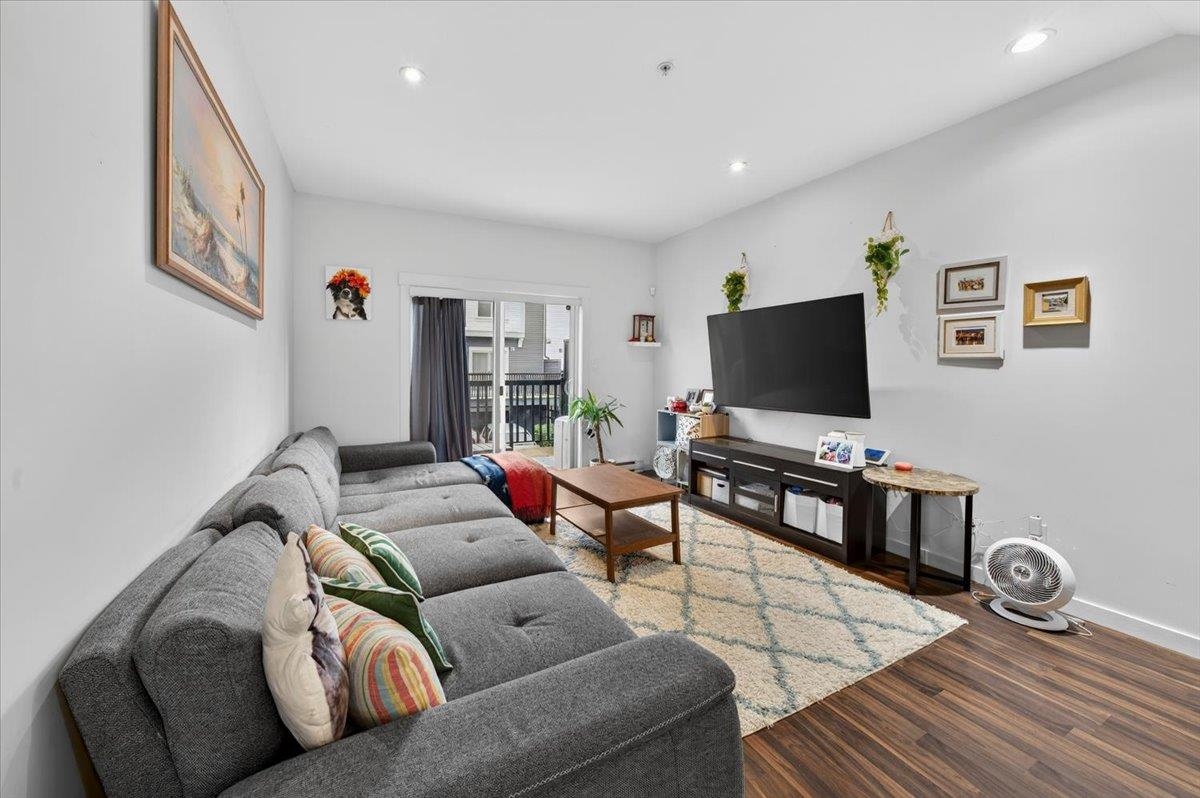 Breakfast Nook Photo of 39 3010 Riverbend Drive, Coquitlam, BC
