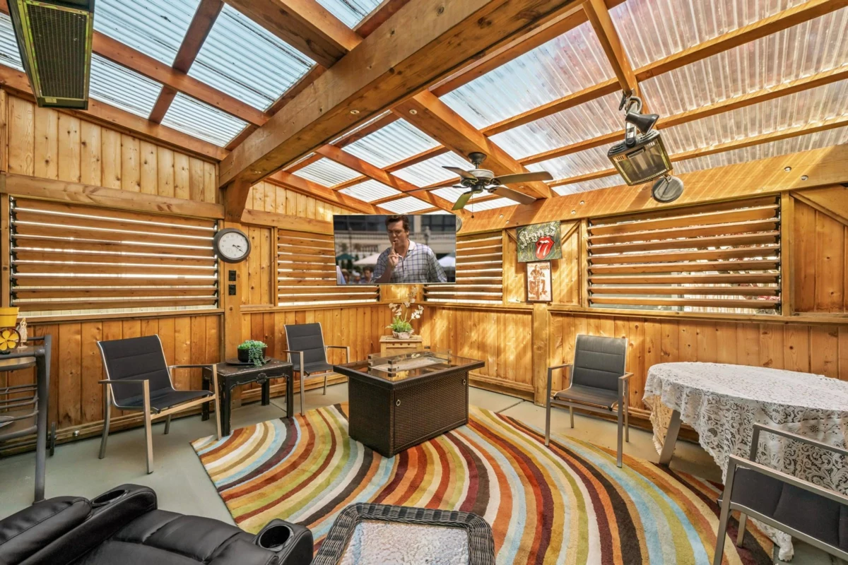 Hot Tub / Spa Photo of 4686 54a Street, Ladner, BC