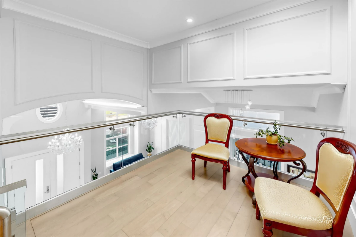 Hallway Photo of 6220 Yeats Crescent, Richmond, BC