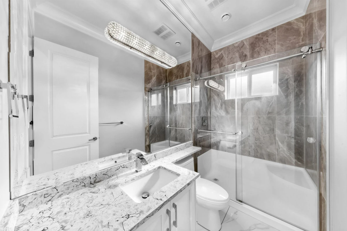 Mudroom Photo of 6220 Yeats Crescent, Richmond, BC