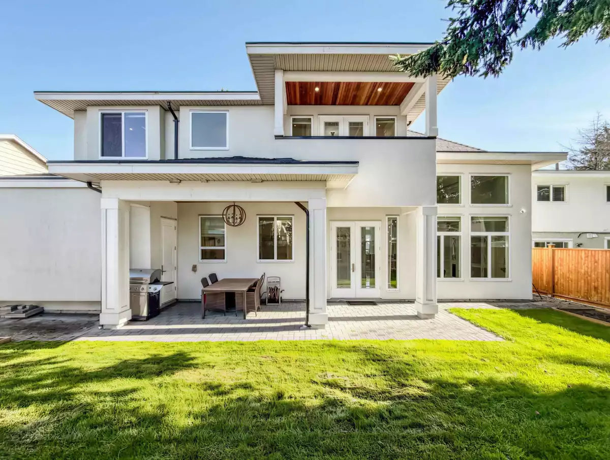 Neighborhood Park Photo Near 6220 Yeats Crescent, Richmond, BC