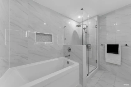 Staircase Photo of 308 6398 Silver Avenue, Burnaby, BC