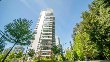 Entry Foyer Photo of 602 5629 Birney Avenue, Vancouver, BC