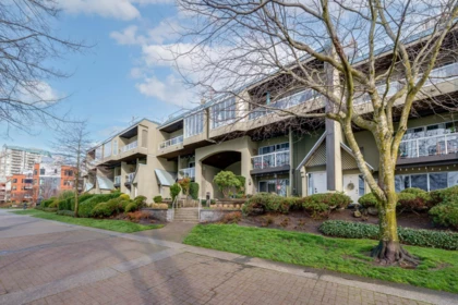 302 31 Reliance Court, New Westminster, BC, New Westminster — Apartment/Condo for sale