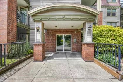 211 1591 Booth Avenue, Coquitlam, BC, Coquitlam — Apartment/Condo for sale