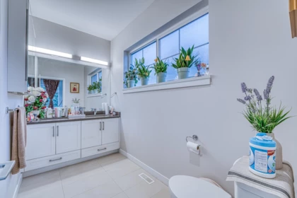 Primary Bathroom Photo of 53 7191 Lechow Street, Richmond, BC