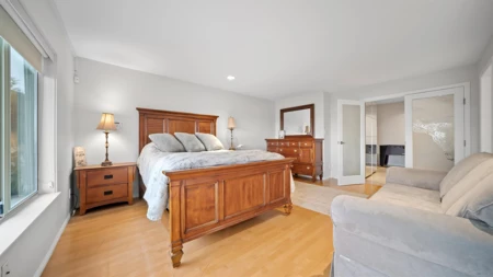 Hot Tub / Spa Photo of 1439 Chippendale Road, West Vancouver, BC