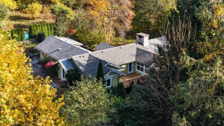 Hot Tub / Spa Photo of 5545 Graham Drive, Chilliwack, BC