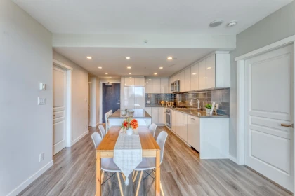 Kitchen Photo of 1604 3100 Windsor Gate, Coquitlam, BC
