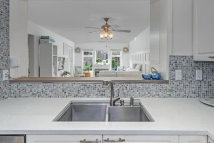 Guest Bathroom Photo of 112 5518 14 Avenue, Delta, BC