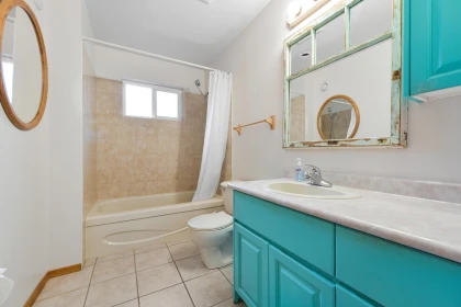 Mudroom Photo of 568 Bayview Drive, Mayne Island, BC