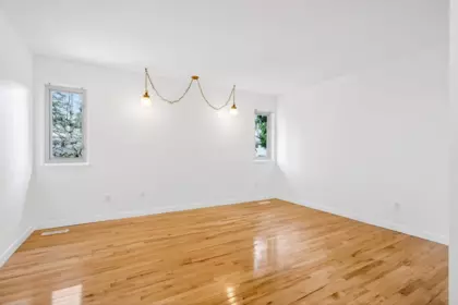 Loft / Bonus Room Photo of 925 Merritt Street, Coquitlam, BC