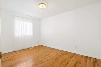 Mudroom Photo of 925 Merritt Street, Coquitlam, BC