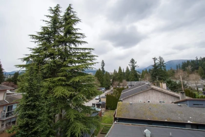 Office / Den Photo of 401 1629 Garden Avenue, North Vancouver, BC