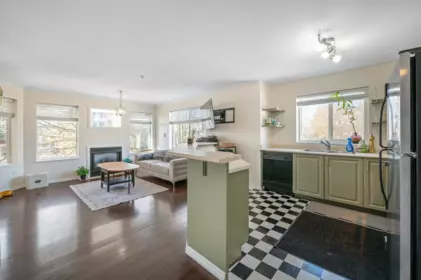 407 33407 Tessaro Crescent, Abbotsford, BC, Abbotsford — Apartment/Condo for sale