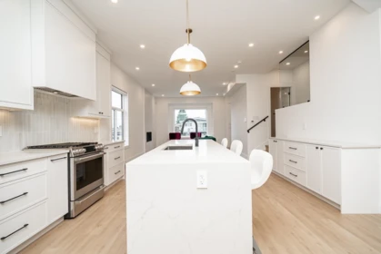 Kitchen Island Photo of 128 N Grosvenor Avenue, Burnaby, BC