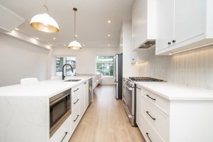 Kitchen Photo of 128 N Grosvenor Avenue, Burnaby, BC