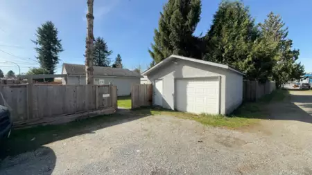 11810 207 Street, Maple Ridge, BC, Maple Ridge — Single Family Residence for sale