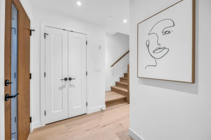 Mudroom Photo of 1016 W 52nd Avenue, Vancouver, BC