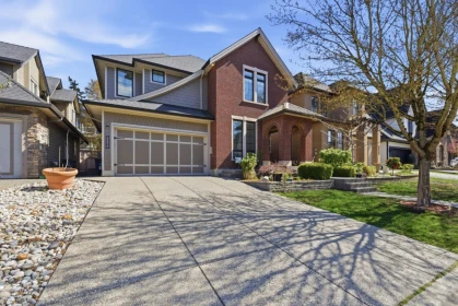 2574 163 Street, Surrey, BC, Grandview Surrey — 4 bed single family residence for sale