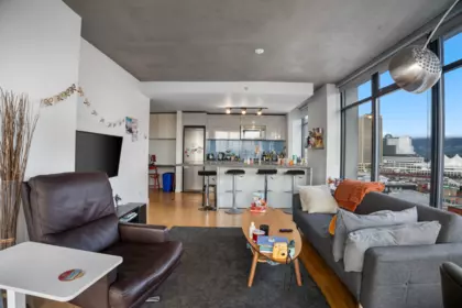 Kitchen Photo of 1401 108 W Cordova Street, Vancouver, BC
