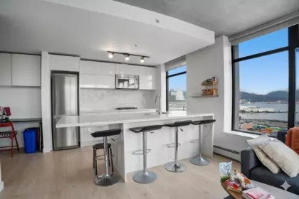 Pantry Photo of 1401 108 W Cordova Street, Vancouver, BC