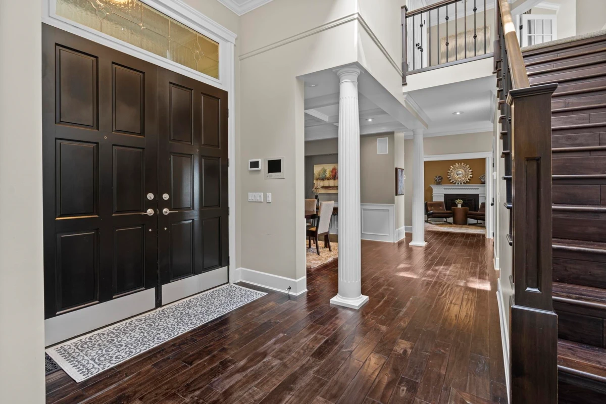 Family Room Photo of 4882 Vista Place, West Vancouver, BC