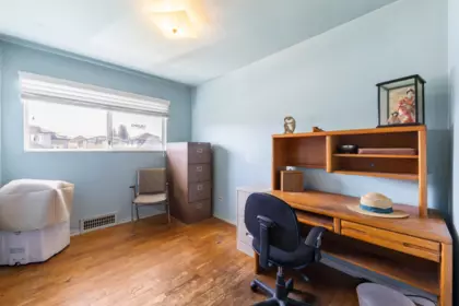 Basement Recreation Room Photo of 3871 Richmond Street, Richmond, BC
