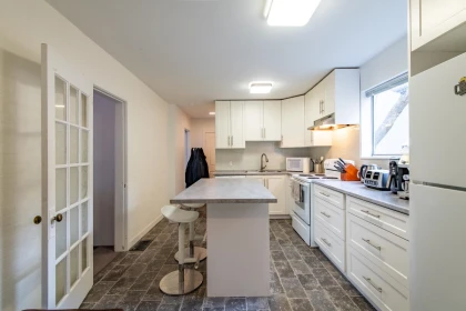 Mudroom Photo of 3315 W 6th Avenue, Vancouver, BC
