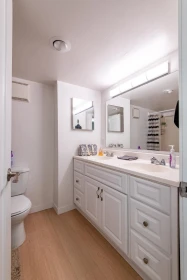 Primary Bedroom Photo of 3315 W 6th Avenue, Vancouver, BC