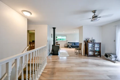 Entry Foyer Photo of 12297 Roach Street, Mission, BC