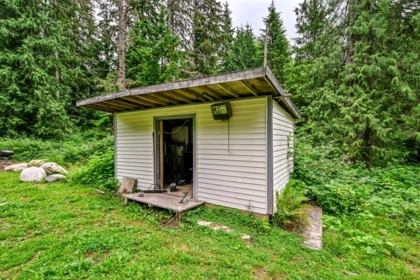 Outdoor Kitchen Photo of 12297 Roach Street, Mission, BC