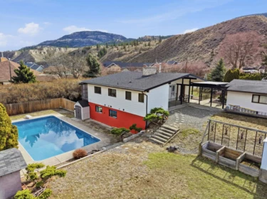 Outdoor Kitchen Photo of 2794 Sunset Drive, No City Value, BC