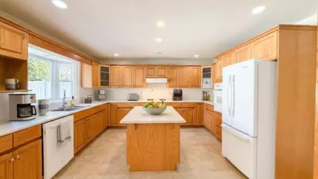 Breakfast Nook Photo of 4651 Moncton Street, Richmond, BC