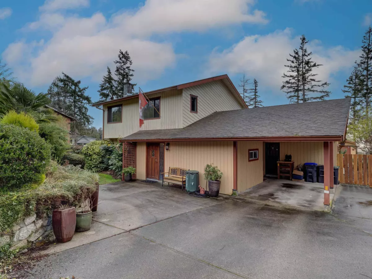 Exterior Rear Photo of 6183 Bligh Road, Sechelt, BC