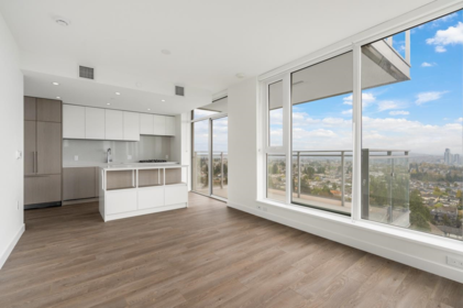 Kitchen Island Photo of 1502 5685 Halley Avenue, Burnaby, BC